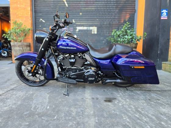 HARLEY-DAVIDSON ROAD KING SPECIAL HARLEY-DAVIDSON ROAD KING SPECIAL